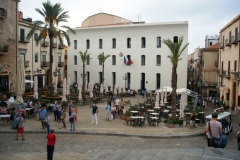 3_la piazzetta davanti la cattedrale