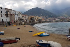 9_La-spiaggia-di-Cefalu