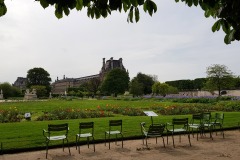 Il giardino delle Tuileries è un giardino alla francese collocato fra il Museo del Louvre e Place de la Concorde