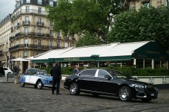 Café Les Deux Magots - contrasti di ricchezza