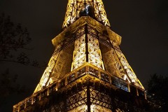 Tour-Eiffel-by-night