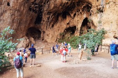 11_dentro-le-grotte