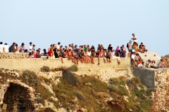 OIA, gli spettatori non paganti perr il tramonto più bello del mondo.